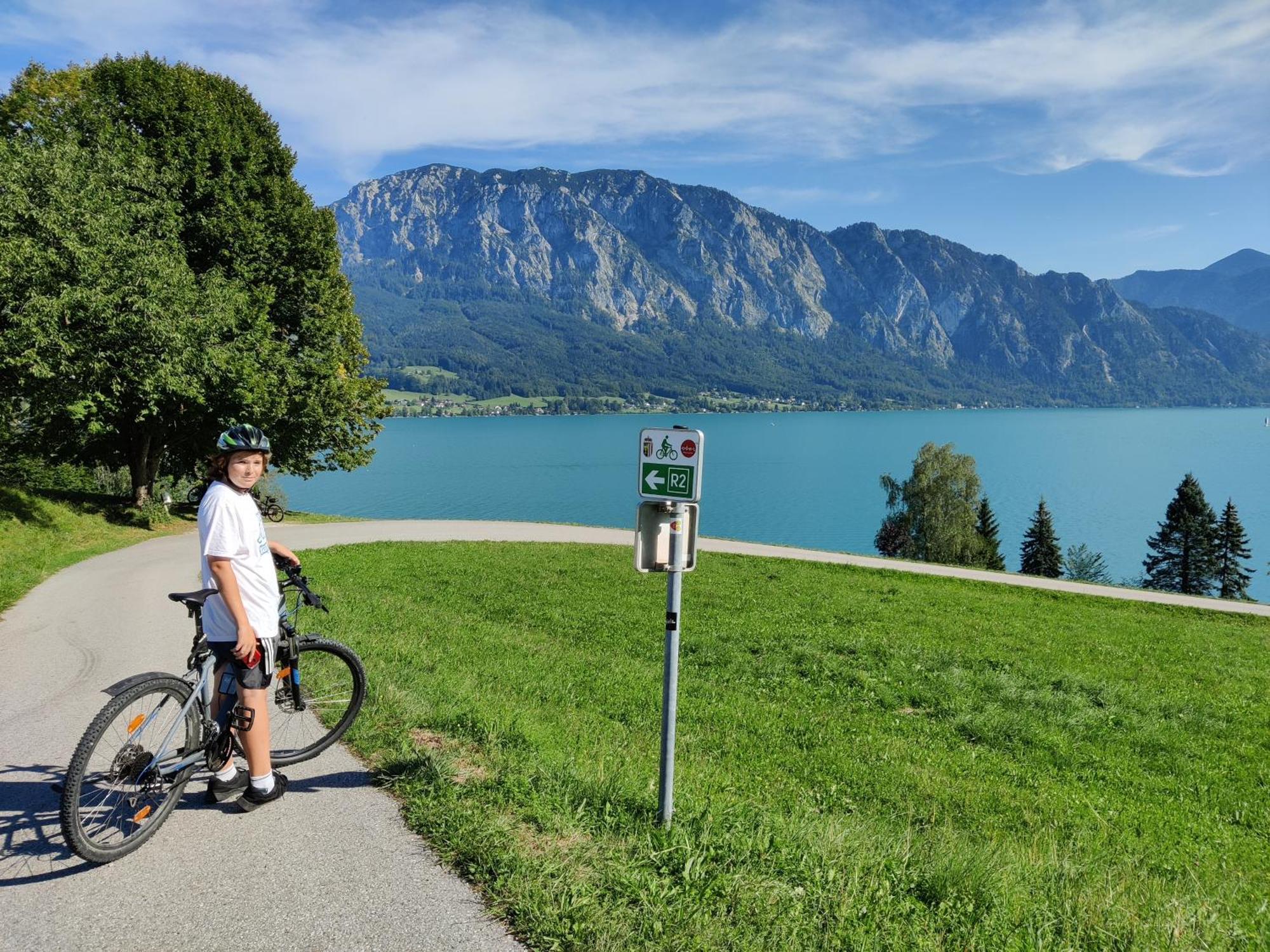 Pension Holzapfel Sankt Georgen im Attergau Luaran gambar